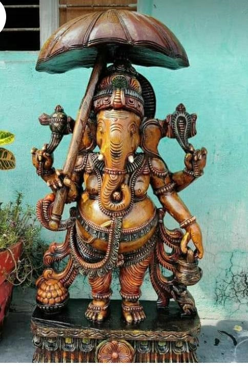 Choosing the Right Idol for Your Home Altar